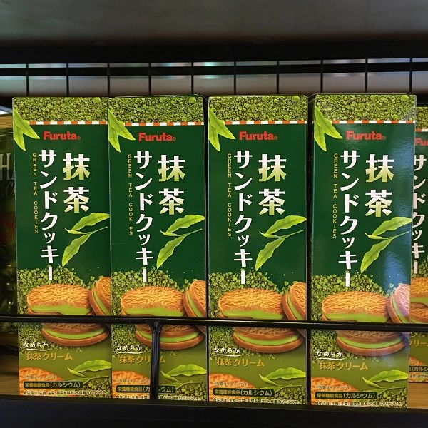 Bánh quy kem trà xanh Furuta Nhật bản