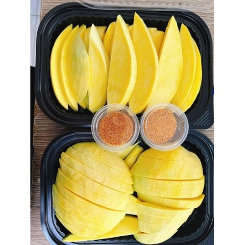 Xoài tứ quý Bến tre / Cần thơ, giòn tan.